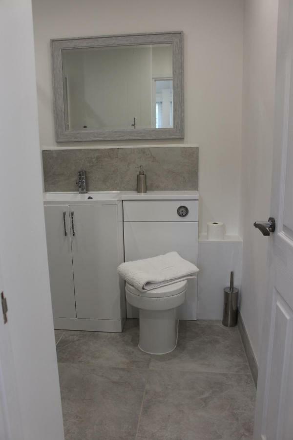 The Annexe In Apartment